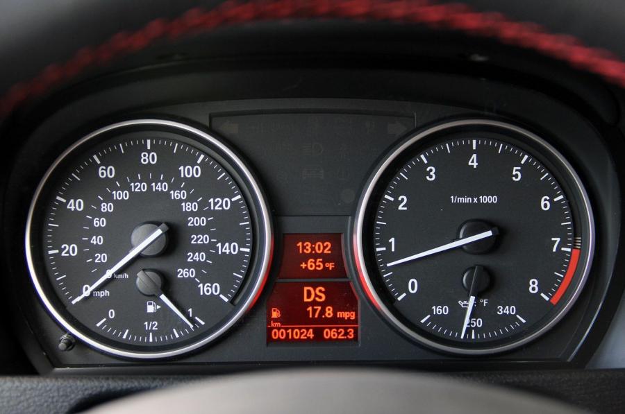  BMW X1 2013 года  (фото 25 из 177)